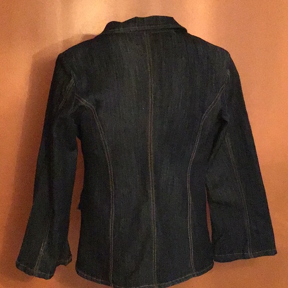 Denim jacket missing one button 10/12 - Picture 2 of 2